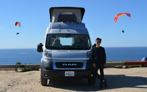 Thor RIZE 18T 4 seats, 4 sleeps