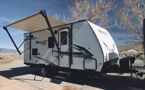21ft 2021 Keystone Bullet Crossfire 1700BH (Sleeps 5)
