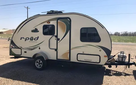 The Pod Pad-Affordable & Easy-to-Tow Forest River R-Pod! Pets/Festivals OK