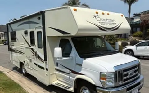 2015 Coachmen RV Freelander 22QB Ford 350