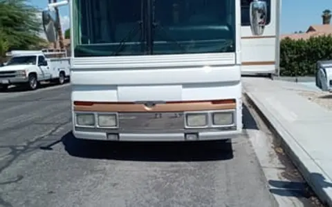 2001 American Coachmen Class A Motor Home