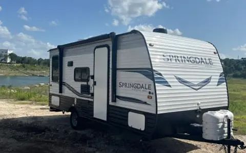 Adventure Awaits: Customized Mobile Cabin for Your Next Getaway