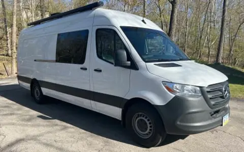 2022 Mercedes-Benz Sprinter RV Motorhome Campervan