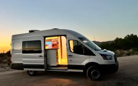 Van_Solitude