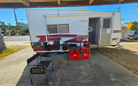 Steven's Regency RV Fx 1800 Toy Hauler
