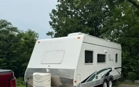 2004 Forest River RV Surveyor Traver 19 ft