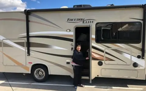 2016 Thor Motor Coach ACE 29.2