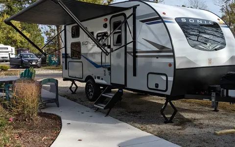 Ethan's Venture Sonic lite Travel Trailer