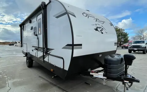 Highland Ridge RV OPEN RANGE LITE AIR 19MBH Travel Trailer