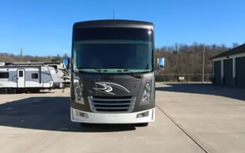 2021 Thor Miramar 32.2 34 Feet Long , Sleeps 6