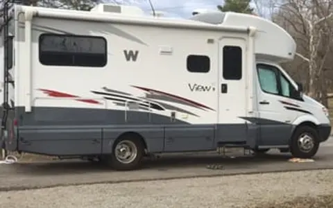 2011 winnebago view