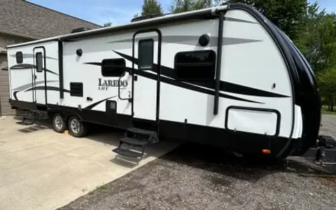 2016 Keystone RV Laredo