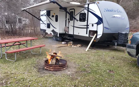 Brian's 2015 Shadow Cruiser S282BHS