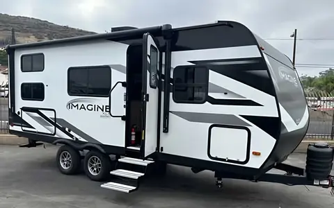 Pristine 2024 Grand Design Bunkhouse