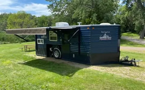 2018 Ice Castle RV Edition