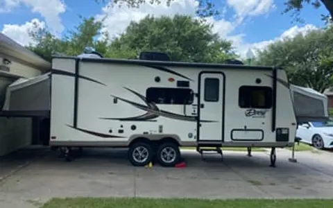 Michael & Heidi's Family Camper