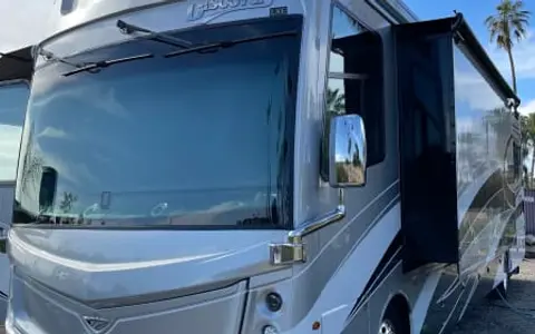 Bunks | FREE Gen. Use | 1000 FREE Miles-Wk | Fully Stocked | We Deliver