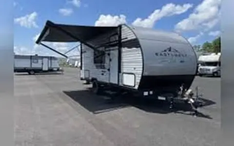Fully Stocked 2023 RV-Toddler/ Pet Friendly