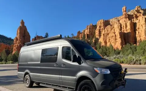 Family Van for 5! 2021 Mercedez-Benz Springter 4*4 170WB