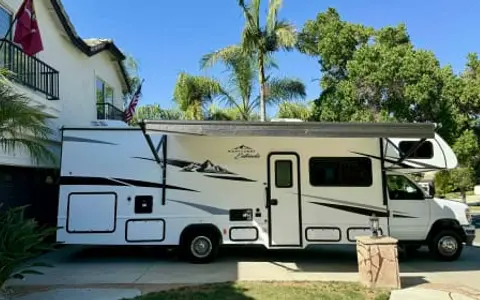 Brand new luxury 2024 Type C RV Near Orange County Sleep Up to 10