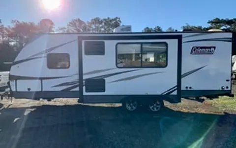 2020 Dutchmen RV Coleman Lantern Series 244BH