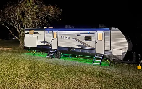 Brand New Palomino Puma 31QBBH Travel Trailer