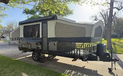 Pop Up Camper w/ Cargo Deck