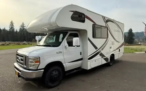 2014 Thor Chateau 22E Motor Coach All Season Ready