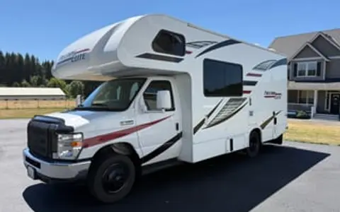 2020 Thor Motor Coach Freedom Elite 22HE