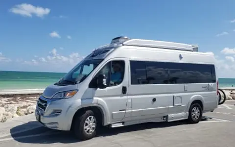 GRACE ROADTREK PIVOT SLUMBER - Voted Class B Of the Year for 2023!