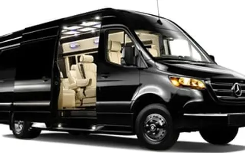 Ultimate Toys Ultimate Coach Class B