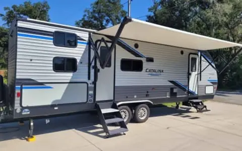 2022 Coachmen catalina