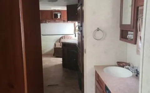 Krazy Kamping w/ kids and pets on the go rental!