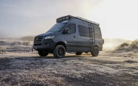Vanny DeVito - '23 New Custom Off-Road 4-Season 4x4 Sprinter