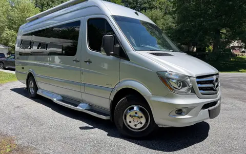 Luxury Mercedes Coachmen Galleria 24sq Class B