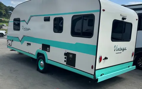 Renee's vintage cruiser adventures