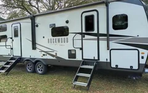 2024 Rockwood Ultra Lite 2706WS by Forest River