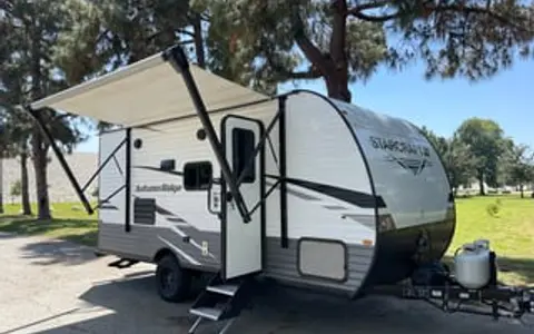 2023 Starcraft  180bhs full bed-+bunkbed solar