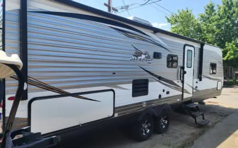 "The Glamp-Master"