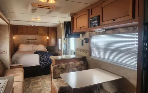 2011 Gulf Stream Stream Lite Sport-FULLY STOCKED!!!