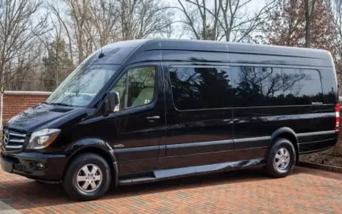 2023 Ultimate Toys Luxury Limo