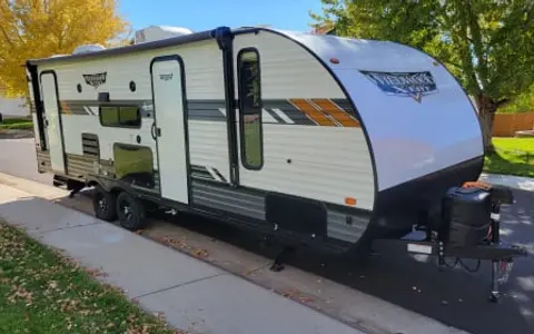 2022 Forest River Wildwood X-Lite - Great for families!