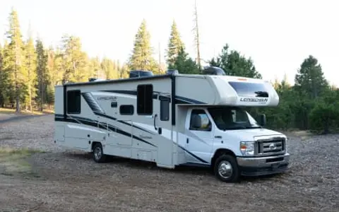 Coachmen Leprechaun - Fully Loaded Motorhome