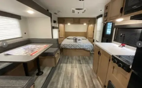 Brand New 2024 Camper, Easy Set up, Big yet small!!!