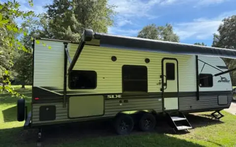 2024 Jay Flight | Sleeps 8 | Delivery Available | Military Discount