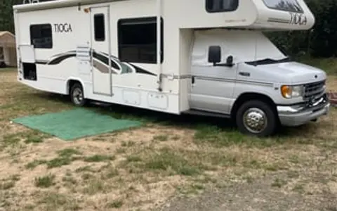 2002 Fleetwood RV Tioga 30H