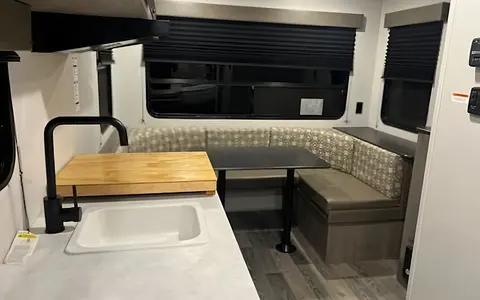 2022 keystone Springdale mini 1750rd