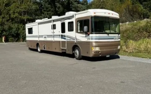 2000 Fleetwood Bounder motorhome