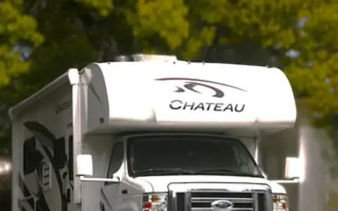 2022 Thor Motor Coach Chateau 22E