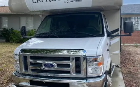 2020 Coachman Leprechaun 31 foot!